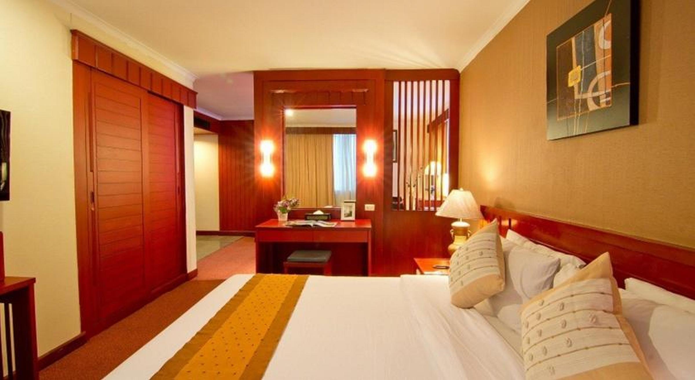 Manhattan Hotel Bangkok Zewnętrze zdjęcie