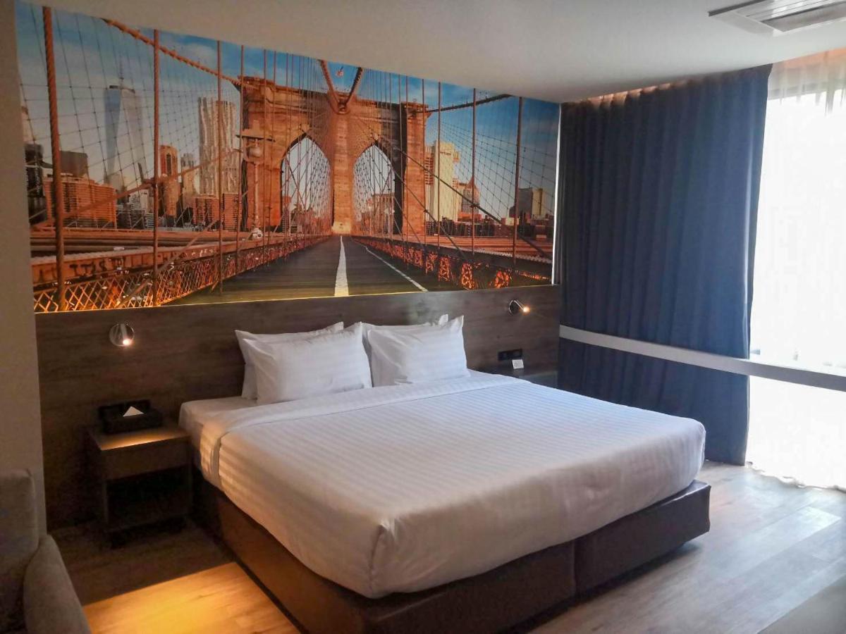 Manhattan Hotel Bangkok Zewnętrze zdjęcie