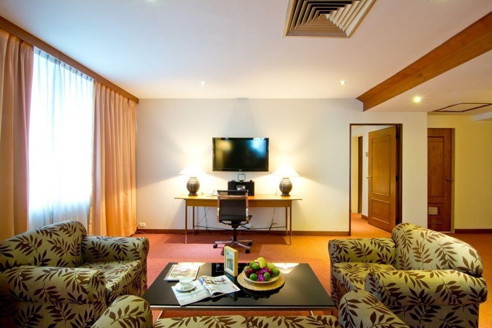 Manhattan Hotel Bangkok Zewnętrze zdjęcie
