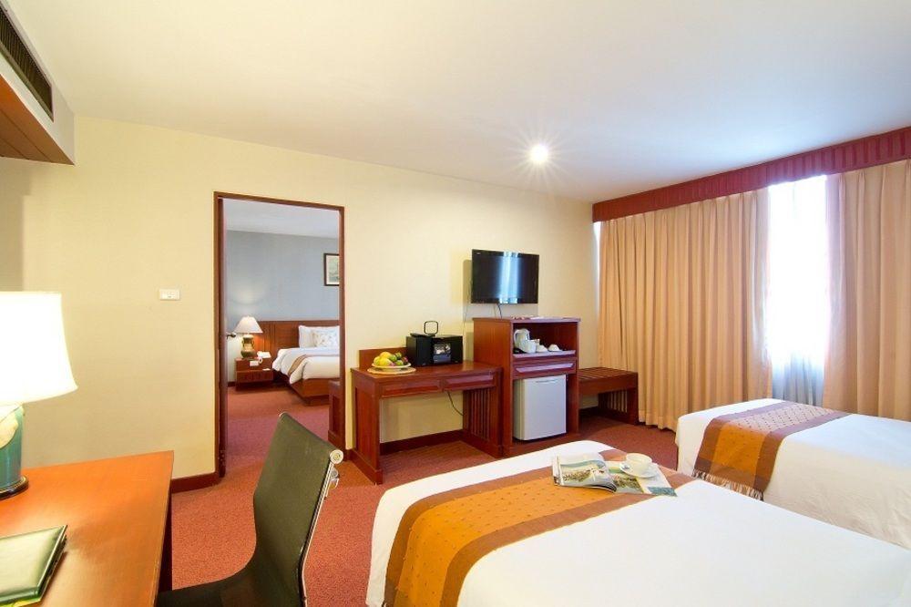 Manhattan Hotel Bangkok Zewnętrze zdjęcie