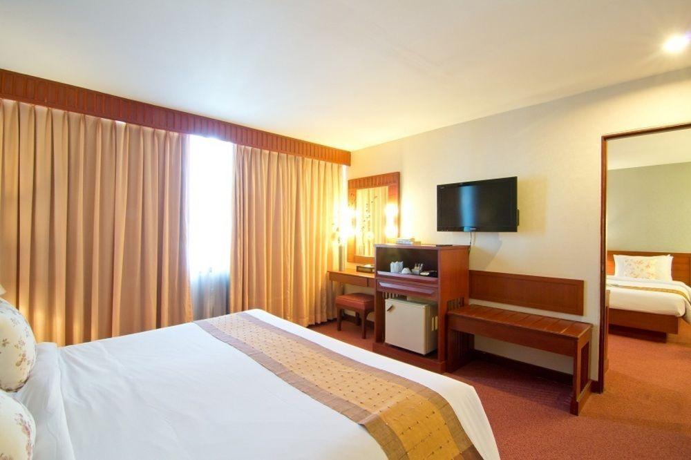 Manhattan Hotel Bangkok Zewnętrze zdjęcie
